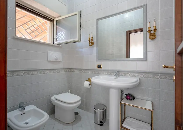 Frühstückspension Lucia 3*