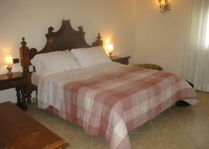 Lucia Bed & Breakfast 3*